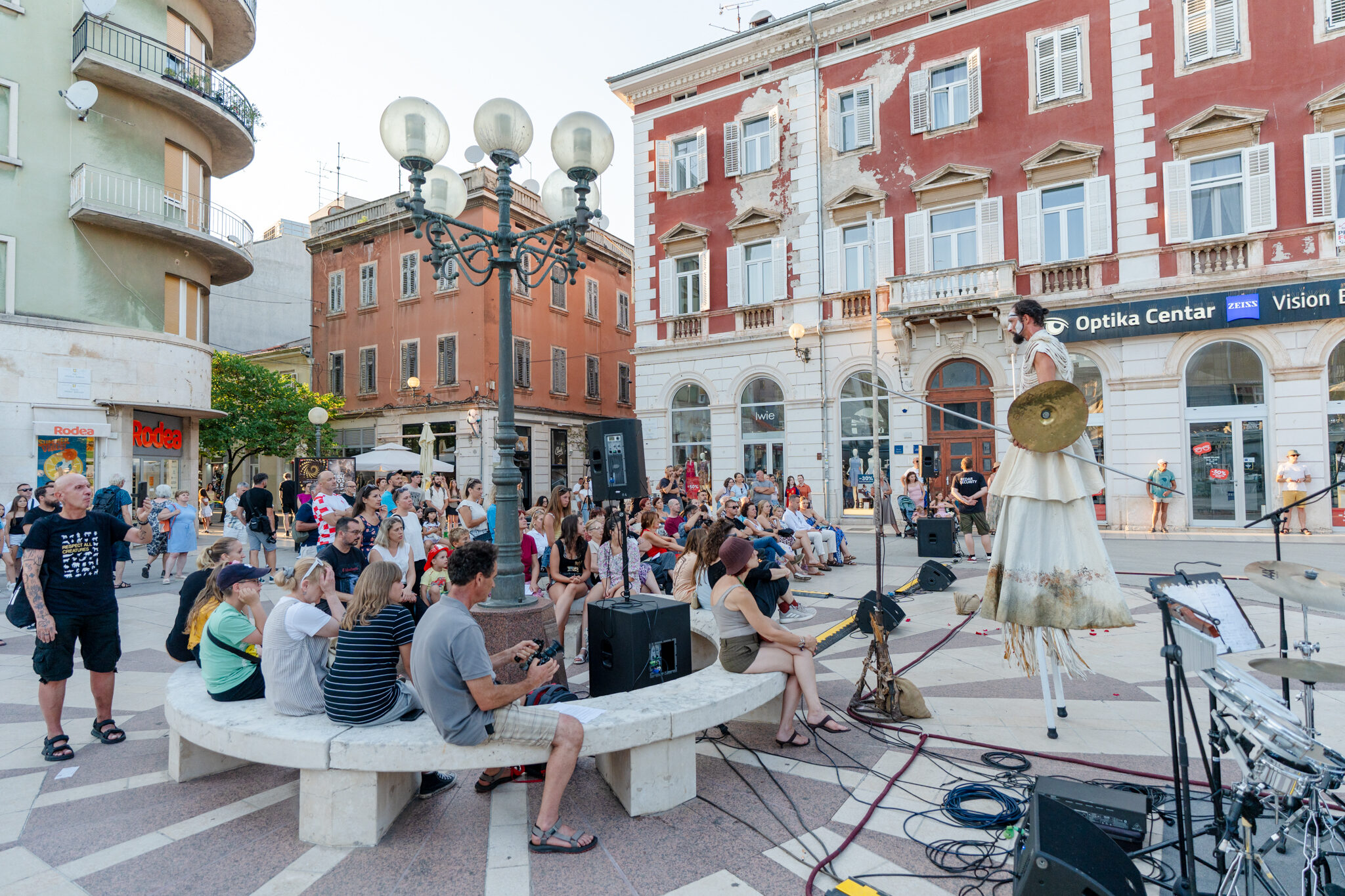 TEATRO DEI VENTI - Pentisileja